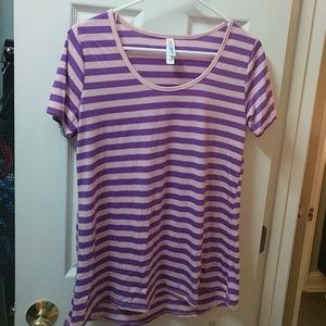 Lularoe Classic tee shirt